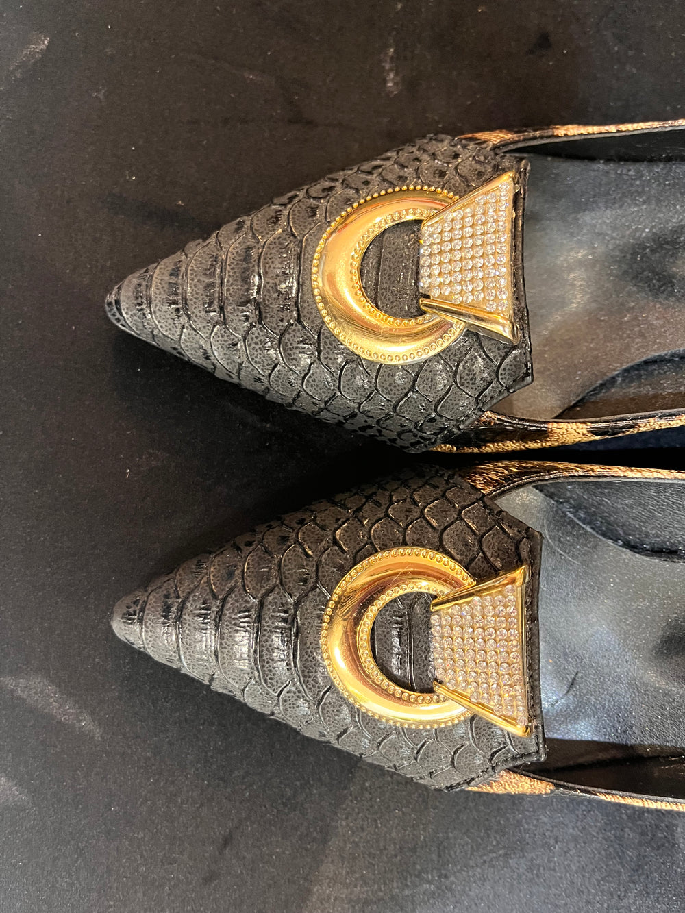 Pantofi din imitație piele leopard